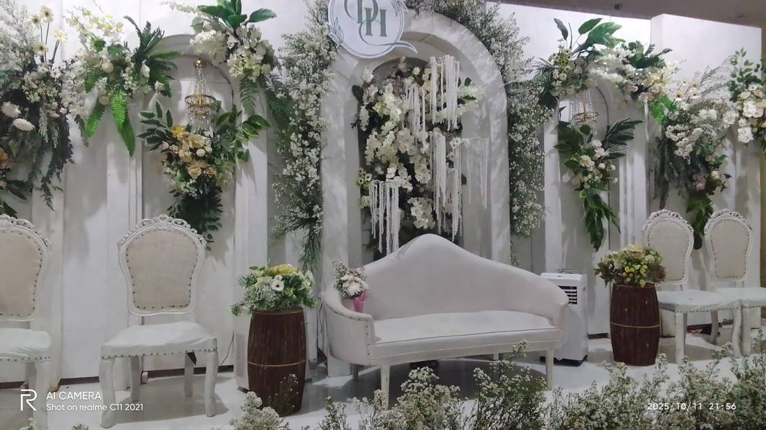 Dekorasi Akad / Engagement Minimalis oleh Rushtic