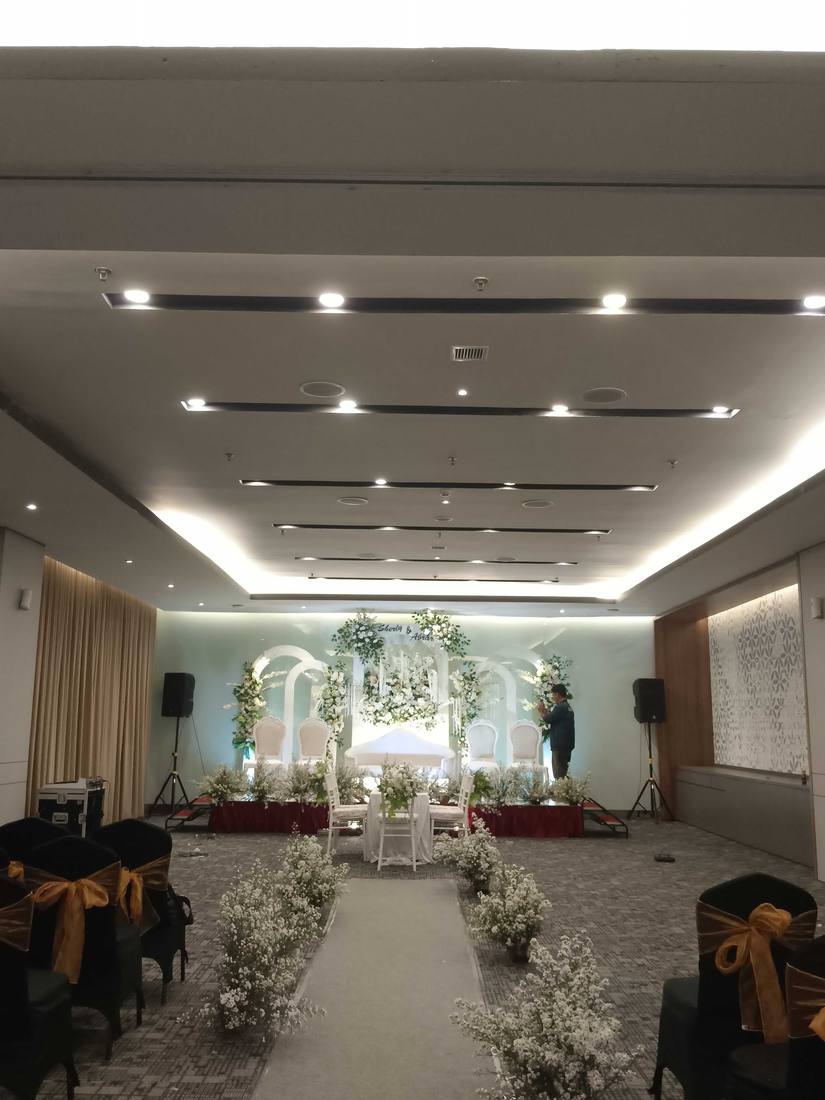 Dekorasi Akad / Engagement Minimalis oleh Rushtic