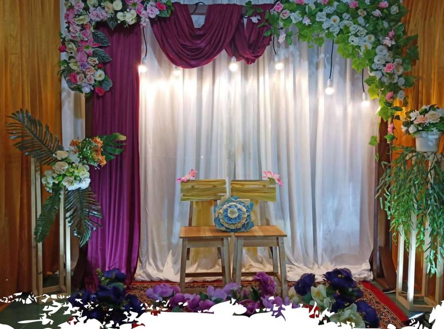 Dekorasi Backdrop Lamaran oleh Rushtic