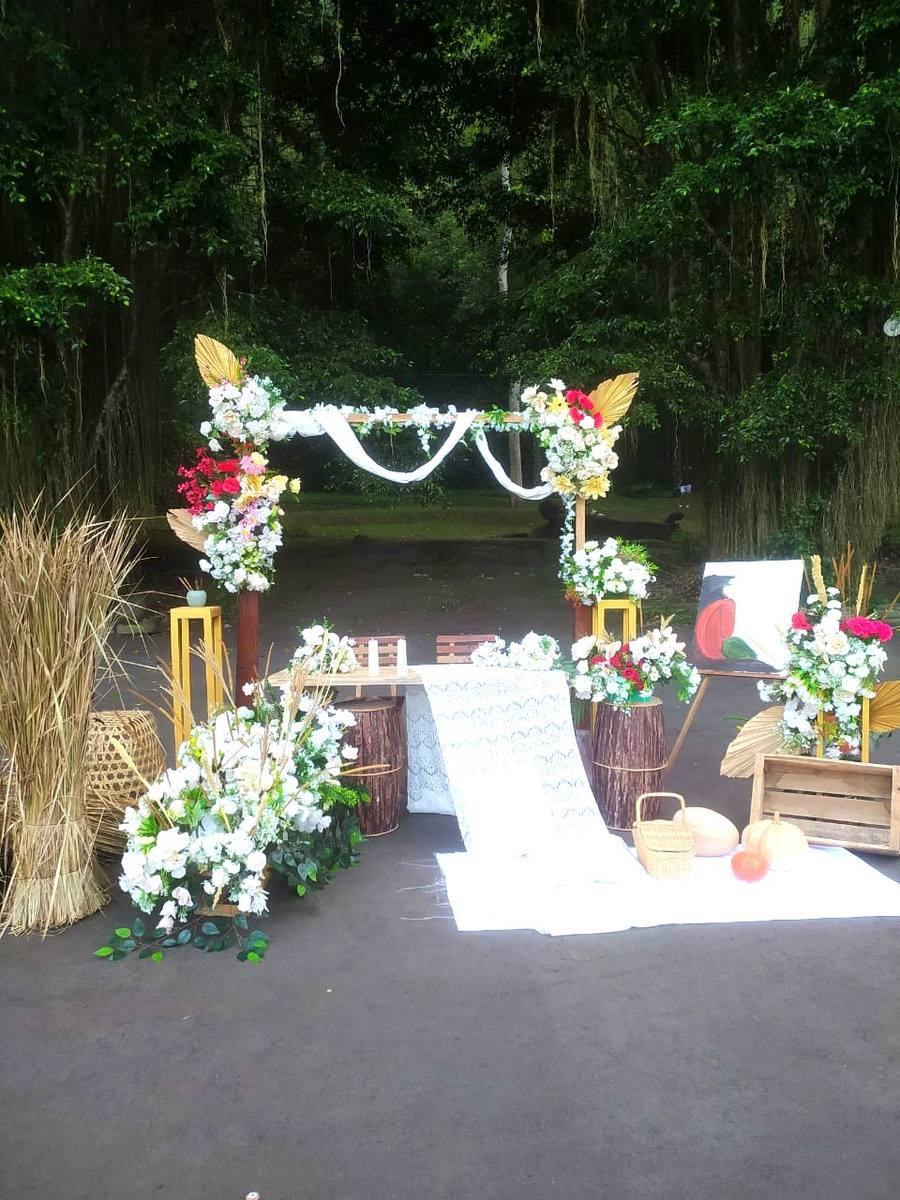 Dekorasi Dekorasi Outdoor Rustic oleh Rushtic